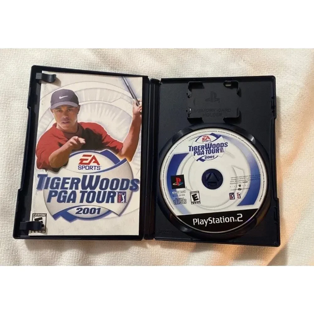 Tiger Woods PGA Tour 2001 (Sony PlayStation 2, 2001)